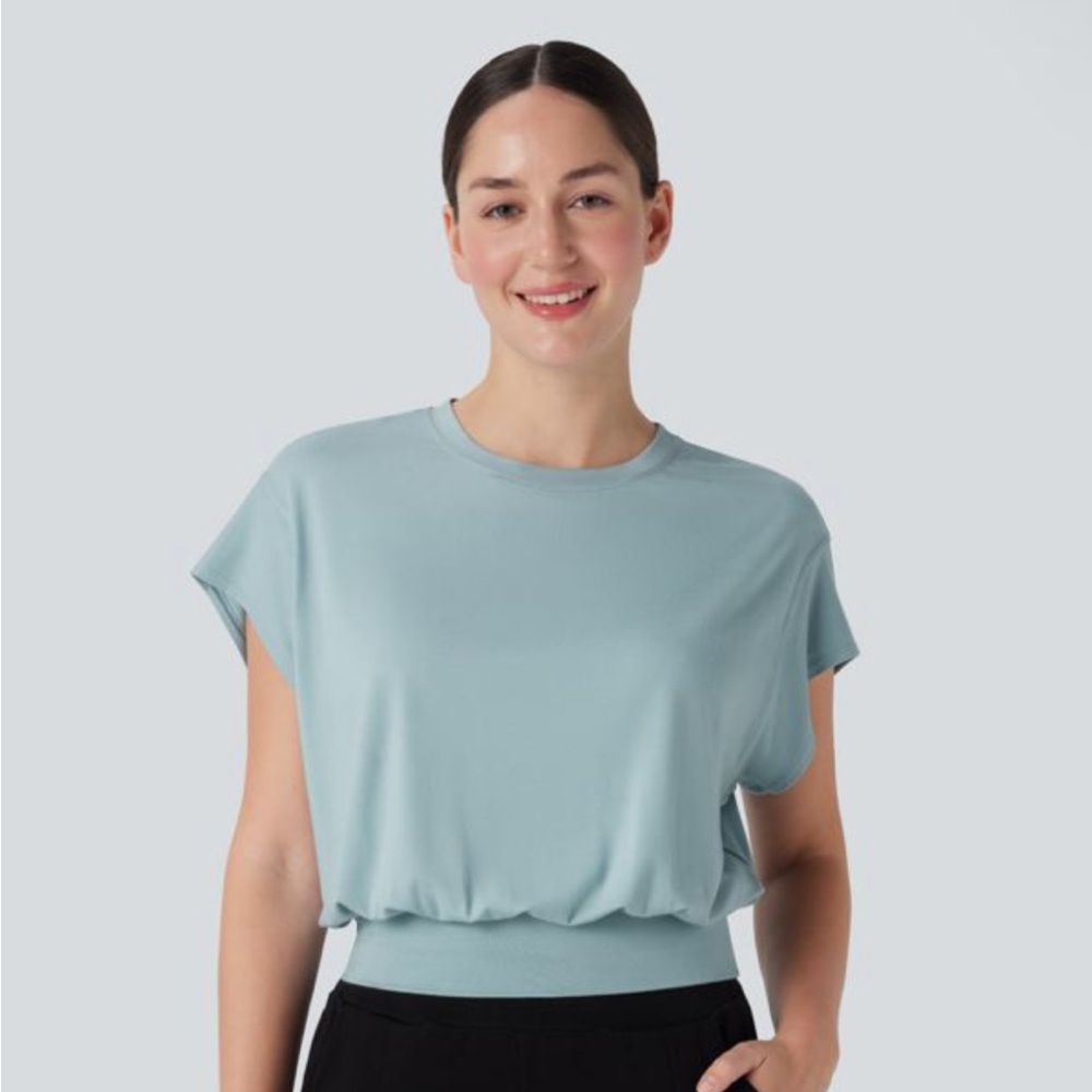 HALARA NWT, Batwing Short Sleeve Top, Women’s S,